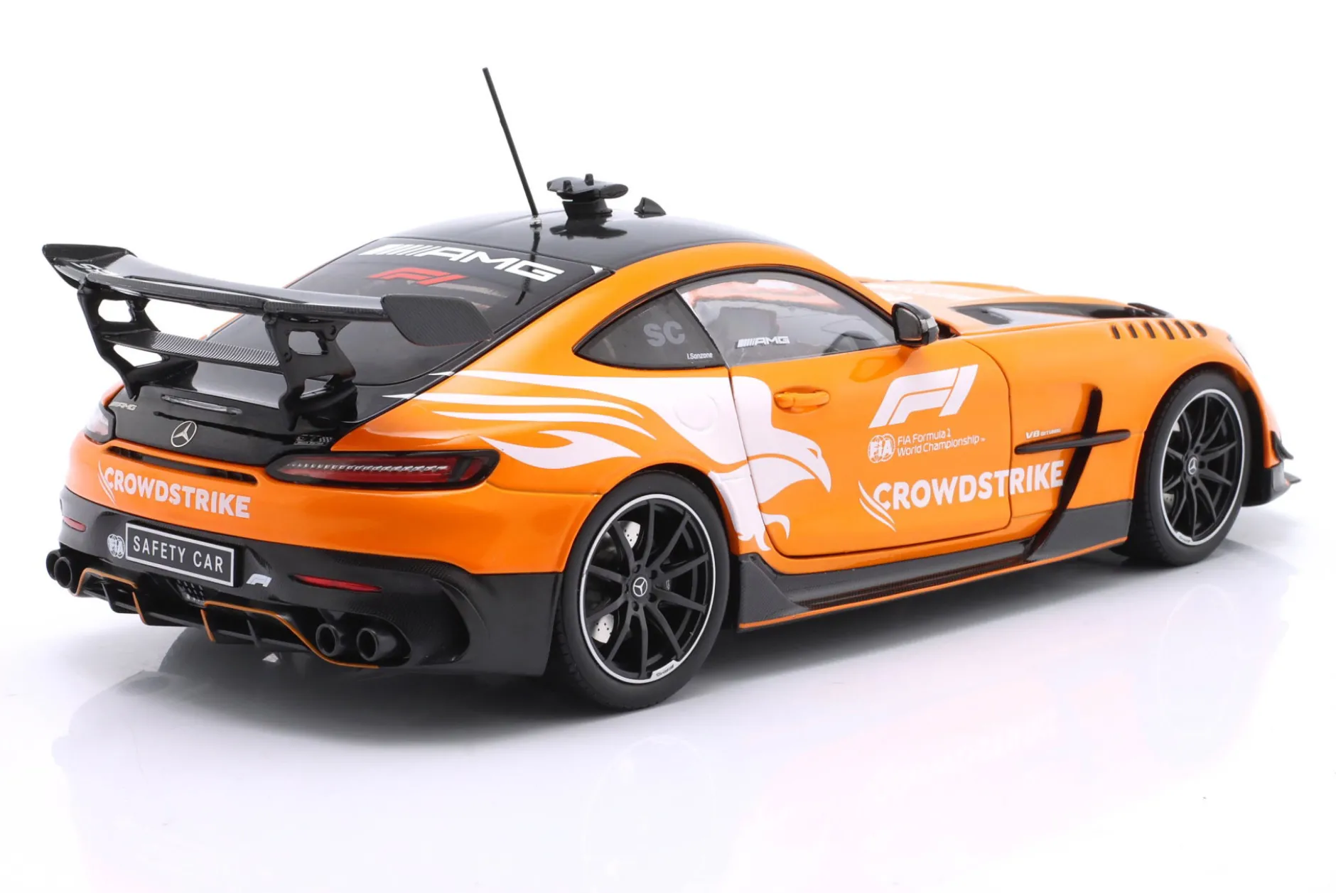 Mercedes-Benz AMG GT Black Series Safety Car British GP Formel 1 2025 1:18 Minichamps
