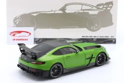 Mercedes-Benz AMG GT Black Series Baujahr 2021 mattgrün metallic 1:18 Minichamps