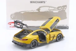 Mercedes-Benz AMG GT Black Series 2021 gelb metallic 1:18 Minichamps