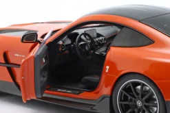 Mercedes-Benz AMG GT Black Series 2021 orange 1:18 Minichamps
