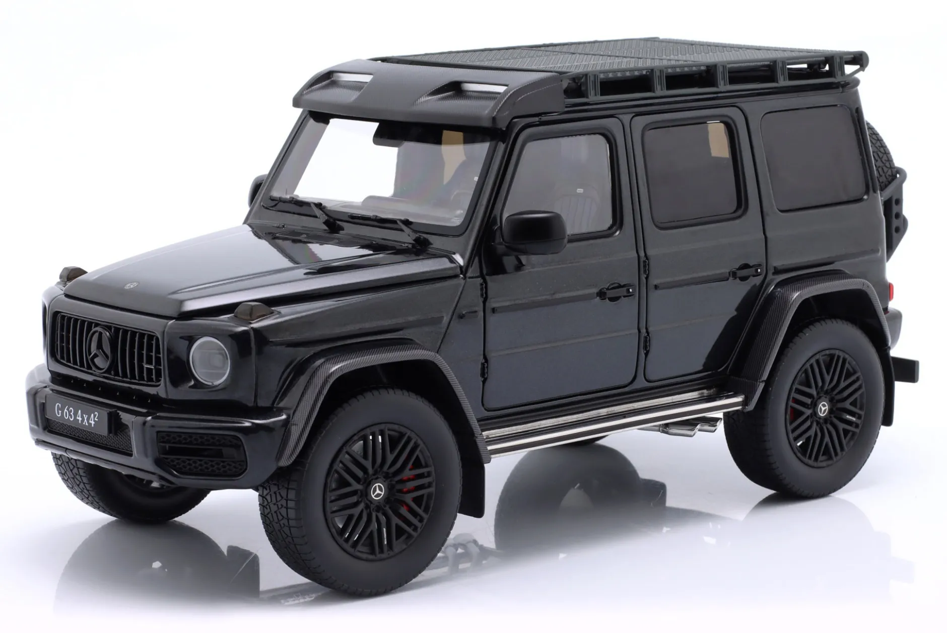 Mercedes-Benz AMG G63 (W463) 4x4 2022 magnetitschwarz metallic 1:18 iScale