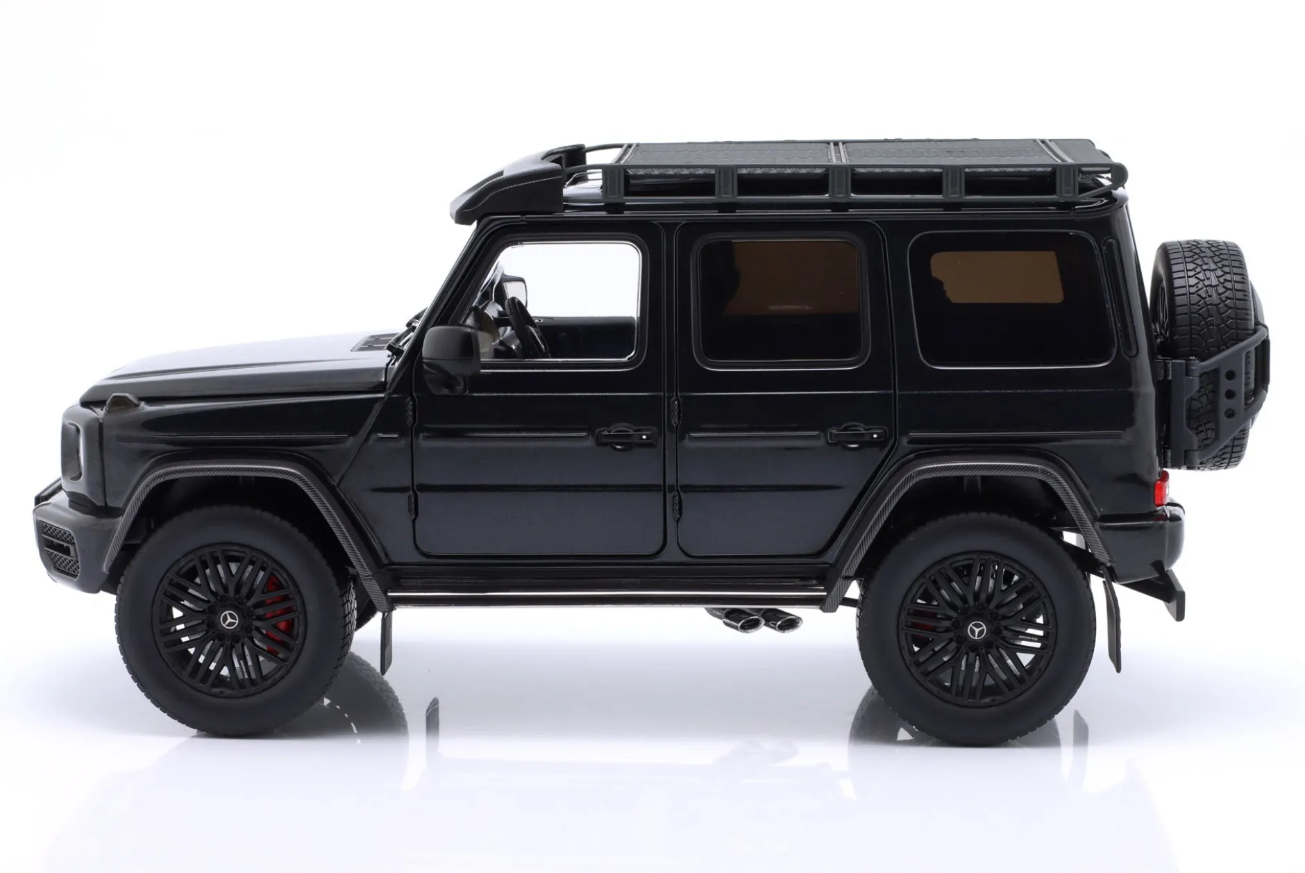 Mercedes-Benz AMG G63 (W463) 4x4 2022 magnetitschwarz metallic 1:18 iScale