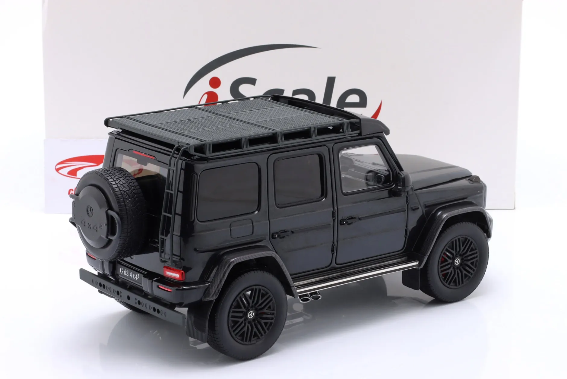 Mercedes-Benz AMG G63 (W463) 4x4 2022 magnetitschwarz metallic 1:18 iScale