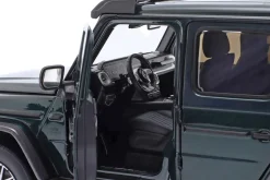Mercedes-Benz AMG G63 (W463) 4x4 2022 smaragdgrün metallic 1:18 iScale