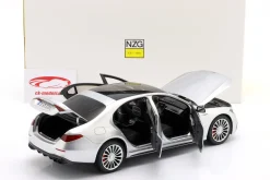 Mercedes-Benz AMG S 63 E Performance Baujahr 2022 hightechsilber 1:18 NZG