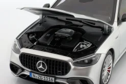 Mercedes-Benz AMG S 63 E Performance Baujahr 2022 hightechsilber 1:18 NZG