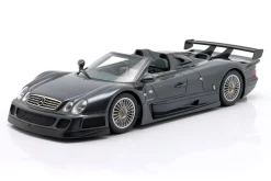 Mercedes-Benz CLK-GTR Roadster Baujahr 1999 stahlgrau metallic 1:18 GT-Spirit