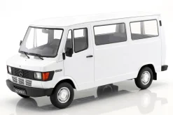 Mercedes-Benz 208 D Bus Baujahr 1988 weiß 1:18 KK-Scale