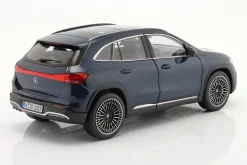 Mercedes-Benz EQA Baujahr 2021 denimblau metallic 1:18 NZG