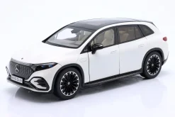 Mercedes-Benz EQS SUV (X296) Baujahr 2022 diamantweiß 1:18 NZG