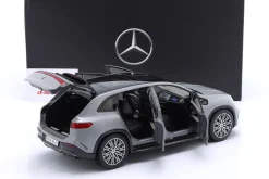 Mercedes-Benz EQS SUV (X296) Baujahr 2022 alpingrau 1:18 NZG
