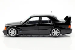 Mercedes-Benz 190E 2.5-16V Evolution II Baujahr 1990 schwarz 1:18 Solido
