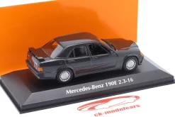 Mercedes-Benz 190E 2.3-16 (W201) Baujahr 1984 schwarz metallic 1:43 Minichamps