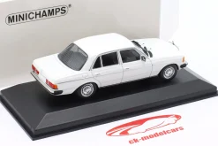 Mercedes-Benz 230E (W123) Baujahr 1982 weiß 1:43 Minichamps