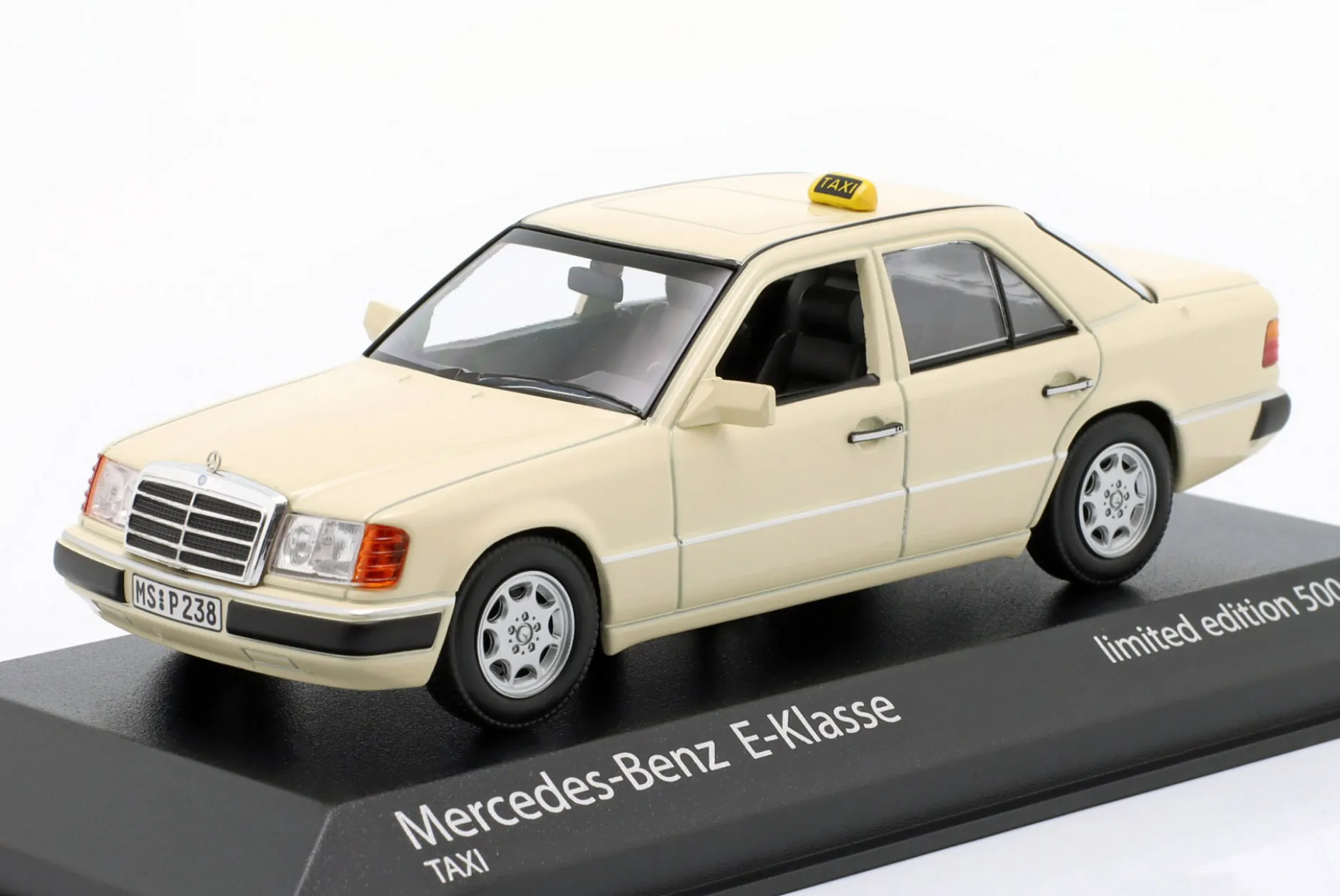 Mercedes-Benz 230E (W124) Taxi Baujahr 1990 Film: Tatort Münster 1:43 Minichamps