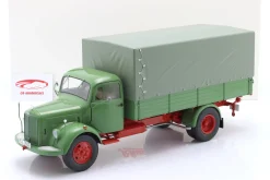 Mercedes-Benz L3500 Pritschen-LKW mit Plane grün 1:18 Schuco