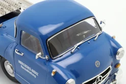 Mercedes-Benz Renntransporter Das blaue Wunder Baujahr 1955 blau 1:18 WERK83