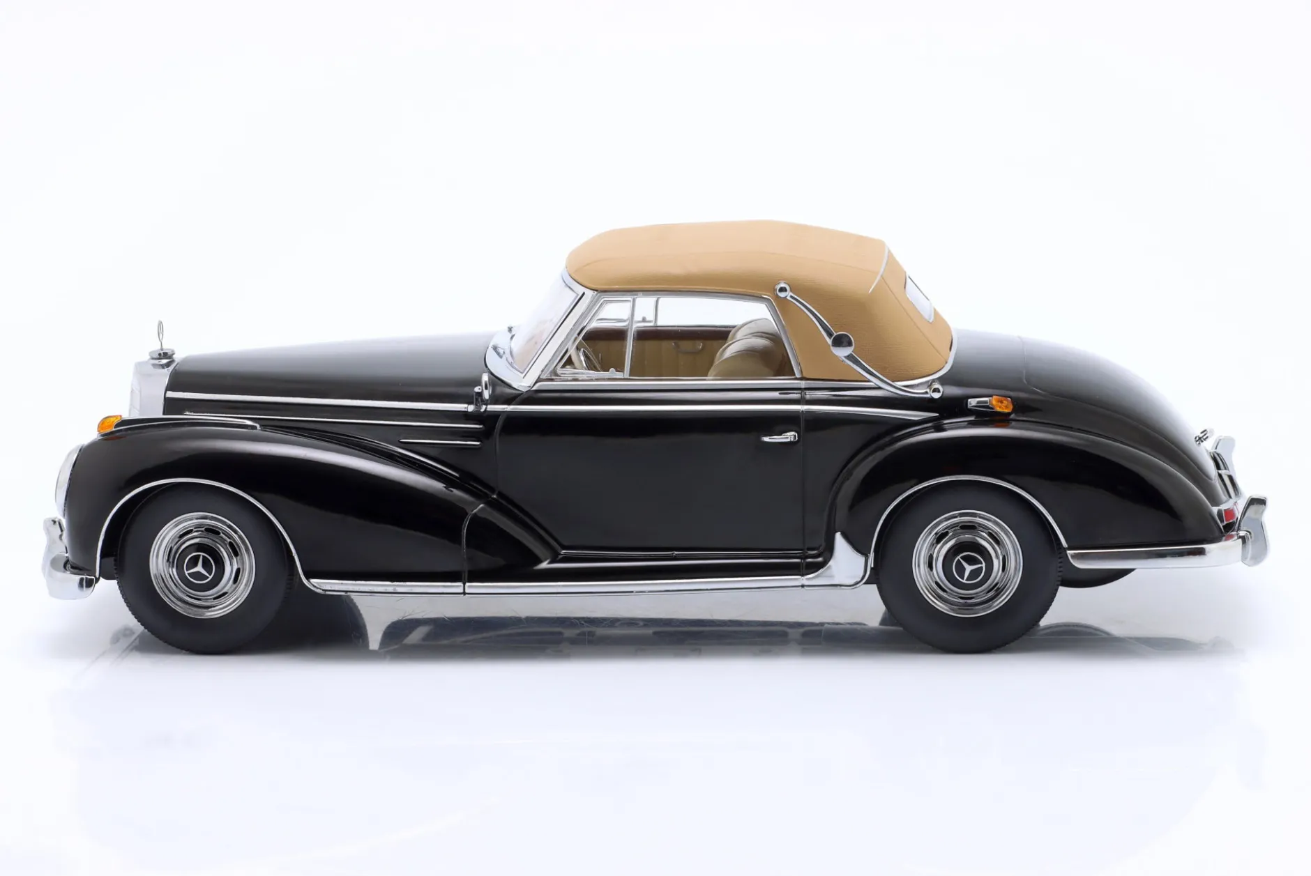 Mercedes-Benz 300 SC Cabriolet (W188) Softtop 1957 schwarz 1:18 KK-Scale