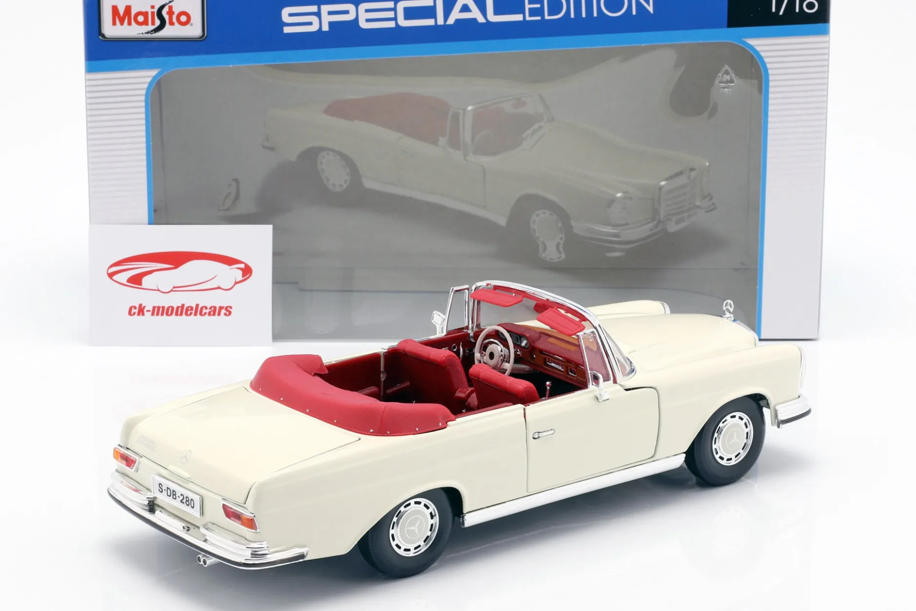 Mercedes-Benz 280 SE Baujahr 1967 cremeweiß 1:18 Maisto