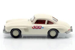 Mercedes-Benz 300 SL Aluminium weiß 1:87 Wiking