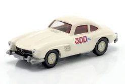 Mercedes-Benz 300 SL Aluminium weiß 1:87 Wiking