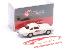 Mercedes-Benz 300 SL Aluminium weiß 1:87 Wiking