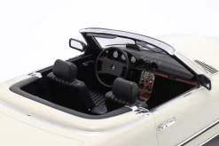 Mercedes-Benz 380SL Cabriolet (R107) Baujahr 1983 weiß 1:12 Matrix