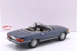 Mercedes-Benz 380SL Cabriolet (R107) Baujahr 1983 blau metallic 1:12 Matrix