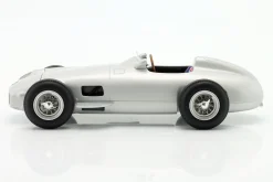 Mercedes-Benz W196 Plain Body Edition Formel 1 1955 1:18 WERK83
