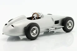 Mercedes-Benz W196 Plain Body Edition Formel 1 1955 1:18 WERK83