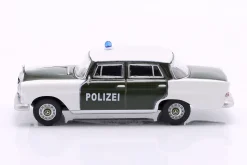 Mercedes-Benz 200 (W110) Polizei 1961 grün / weiß 1:64 Schuco