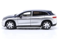 Mercedes-Maybach EQS 680 SUV (Z296) 2024 nautikblau / hightechsilber 1:18 NZG