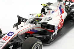 Mick Schumacher Haas VF-21 #47 Bahrain GP Formel 1 2021 1:18 Minichamps