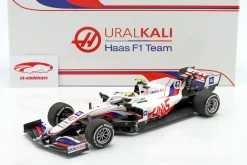 Mick Schumacher Haas VF-21 #47 Bahrain GP Formel 1 2021 1:18 Minichamps