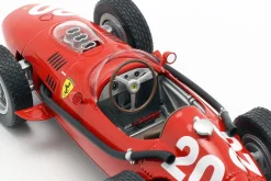 Mike Hawthorn Ferrari Dino 246 #20 Argentinien GP Weltmeister F1 1958 1:18 CMR
