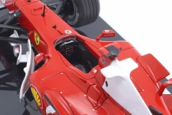 M. Schumacher Ferrari F2004 #1 Formel 1 Weltmeister 2004 1:24 Premium Collectibles