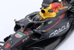 M. Verstappen Red Bull Racing RB19 #1 Sieger Abu Dhabi Formel 1 Weltmeister 2023 1:18 Bburago