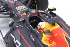M. Verstappen Red Bull Racing RB18 #1 Sieger Frankreich GP Formel 1 Weltmeister 2022 1:18 Minichamps