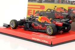 M. Verstappen Red Bull RB16B #33 Formel 1 Weltmeister 2021 1:43 Minichamps