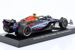 M. Verstappen Red Bull RB19 #1 Miami GP Formel 1 Weltmeister 2023 1:24 Premium Collectibles