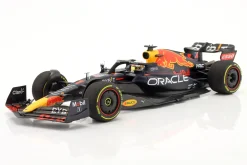 M. Verstappen Red Bull RB18 #1 Sieger Saudi Arabien Formel 1 Weltmeister 2022 1:18 Minichamps