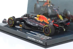 M. Verstappen Red Bull RB18 #1 Sieger Aserbaidschan Formel 1 Weltmeister 2022 1:43 Minichamps