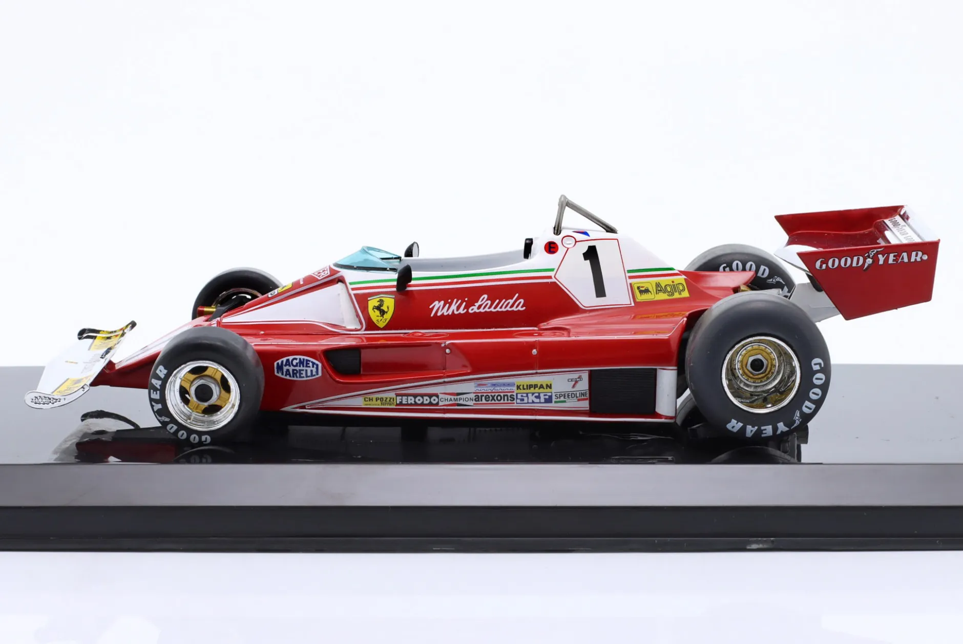 Niki Lauda Ferrari 312T #1 Formel 1 1976 1:24 Premium Collectibles