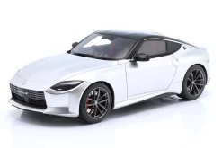 Nissan Fairlady Z Coupe Baujahr 2023 silber 1:18 Kyosho