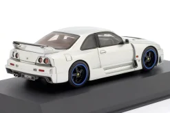 Nissan Nismo GT-R LM (BCNR33) Baujahr 1995 mattsilber 1:43 Kyosho