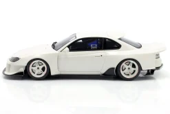 Nissan Silvia (S15) Coupe Khyzyl Saleem 2002 weiß 1:18 Kyosho