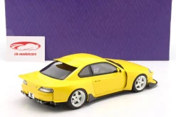 Nissan Silvia (S15) Coupe Khyzyl Saleem 2002 gelb 1:18 Kyosho