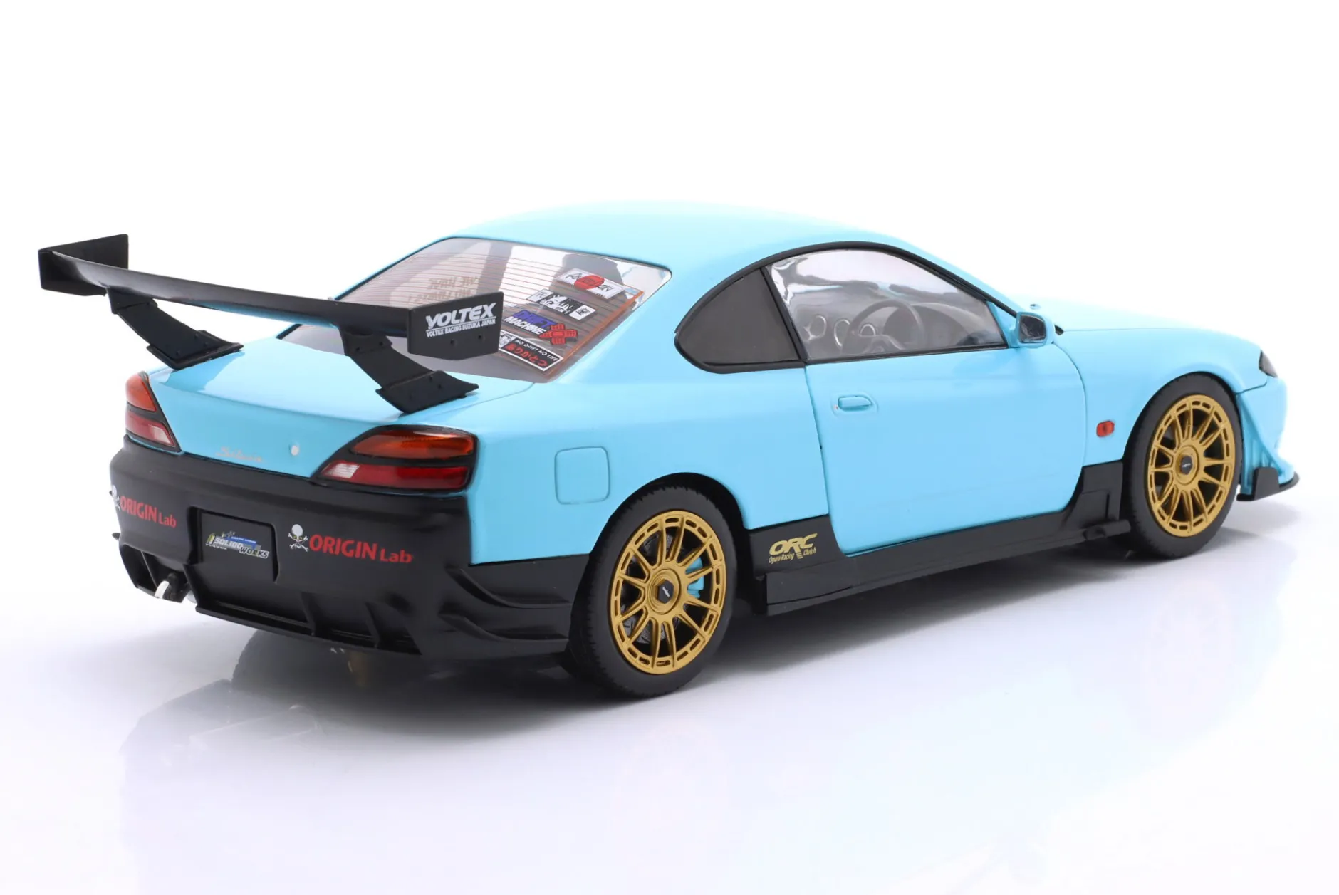 Nissan Silvia (S15) Spec-R Aero Baujahr 1999 babyblau 1:18 Solido