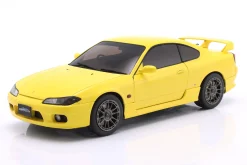 Nissan Silvia (S15) Spec-R Aero Baujahr 1999 gelb 1:18 Solido