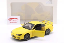 Nissan Silvia (S15) Spec-R Aero Baujahr 1999 gelb 1:18 Solido
